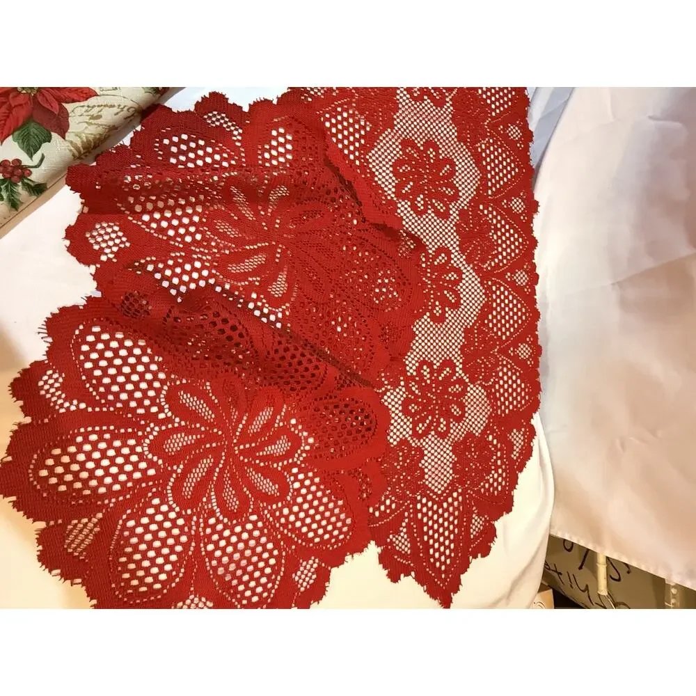 Complete Christmas Table Linen Lot Williams Sonoma, Placemats, Runner Tablecloth